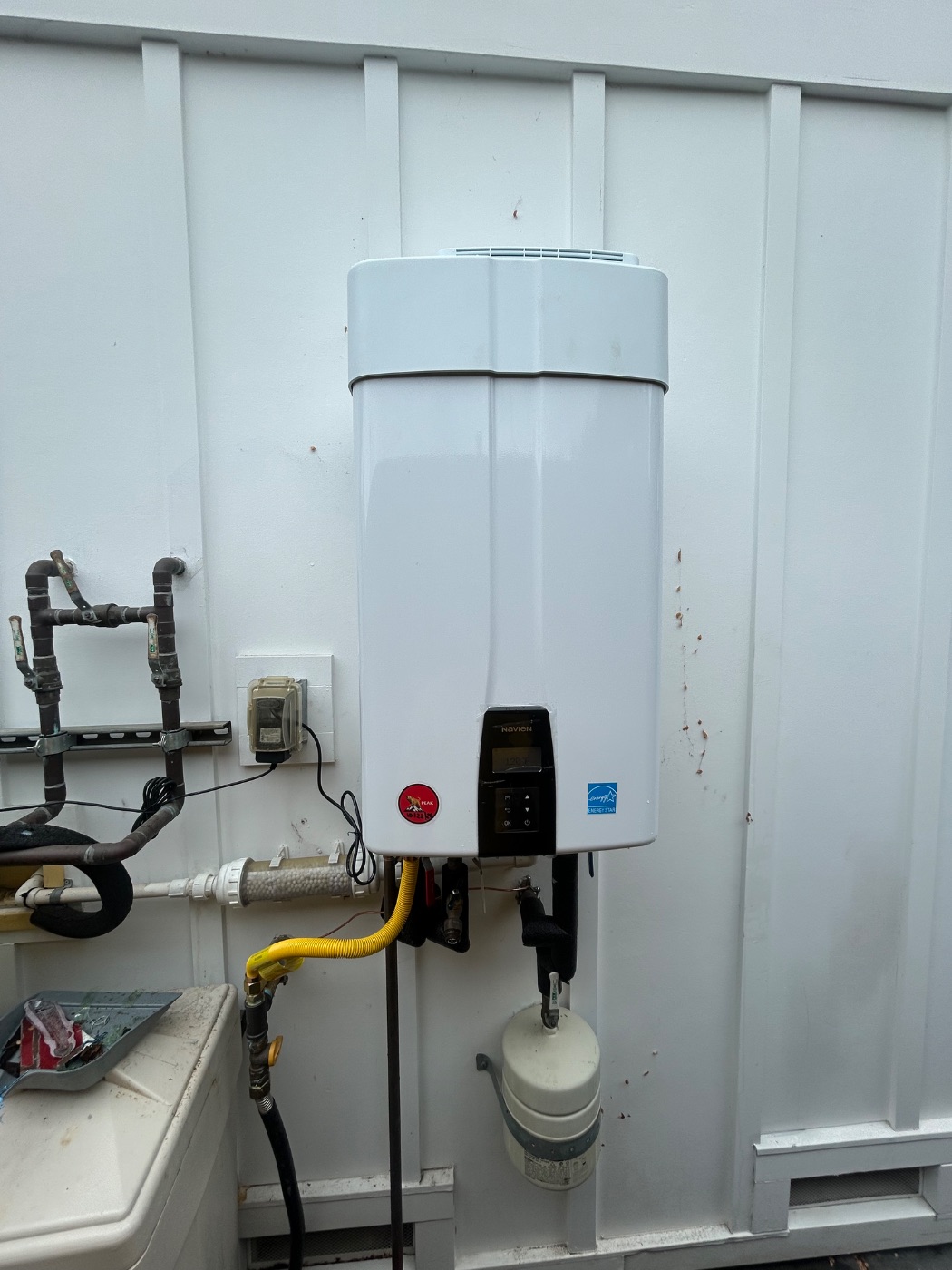 Navien tankless water heater installed outdoors in San Jose